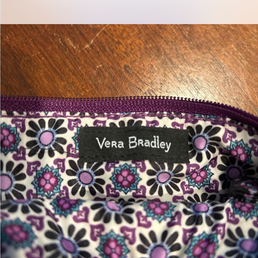 Vera Bradley Cross Body
Vibrant Purple Patterned Bag